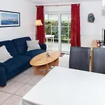 Neptun 10, 3 Apartment